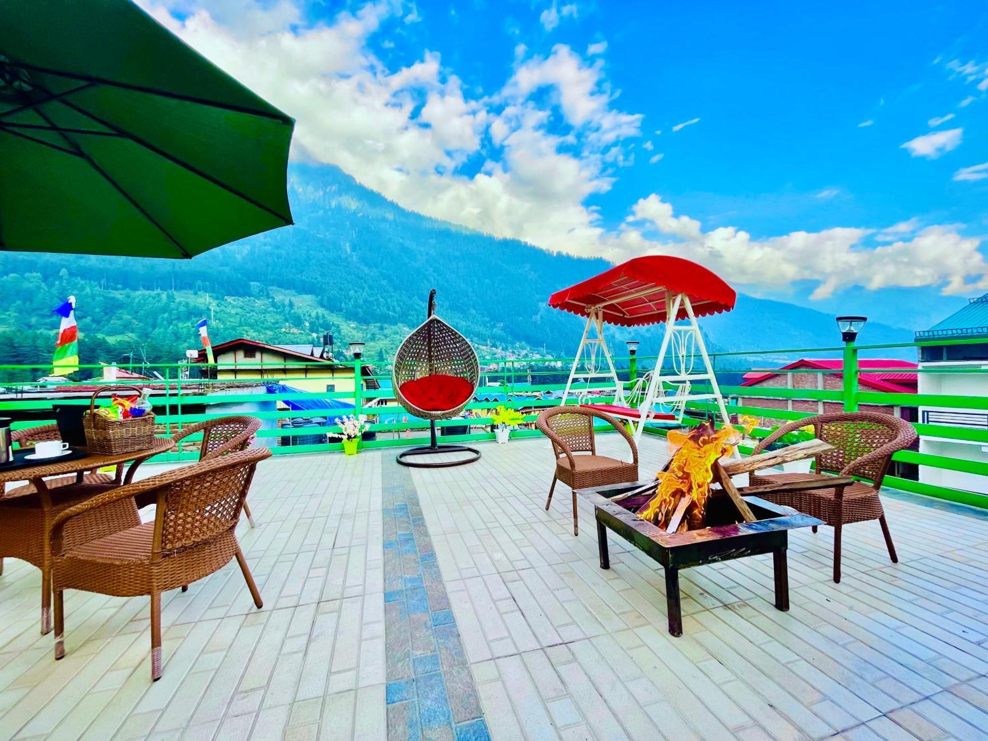 Tata Vista Resort Mall Road Manali - Centrally Heated & Air Cooled Exteriér fotografie